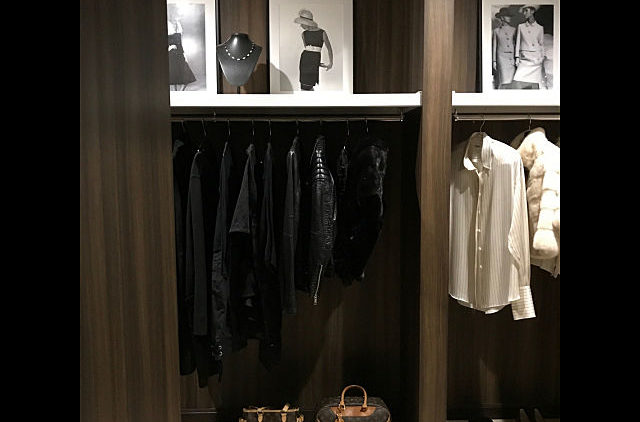 洗練されたオシャレなクローゼット